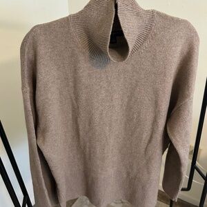 Banana Republic Sweater